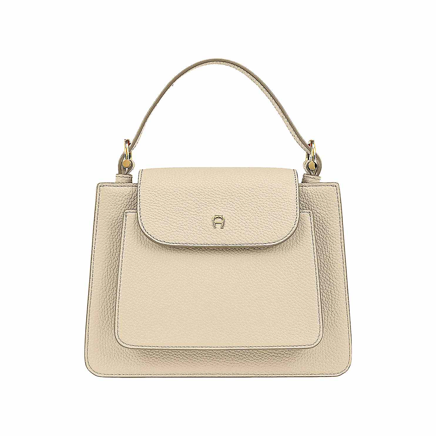 M&aacute;rka Aigner12