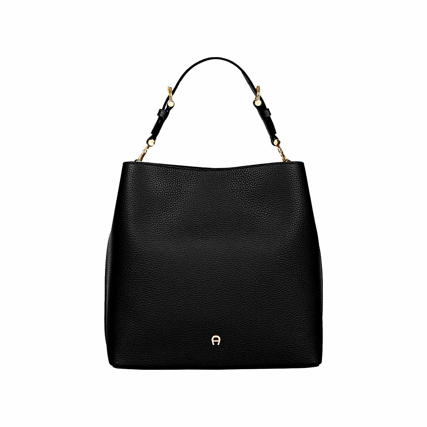 M&aacute;rka Aigner8