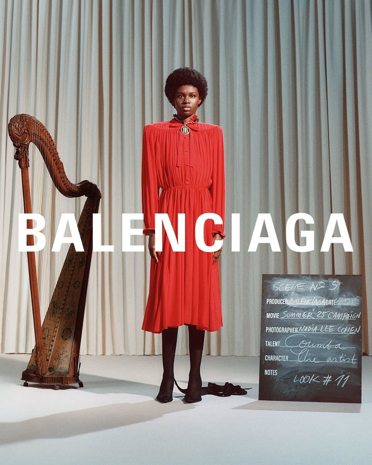 Balenciaga nyári kampánya