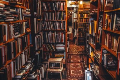 Saint Laurent Babylone a legstílusosabb könyvesbolt