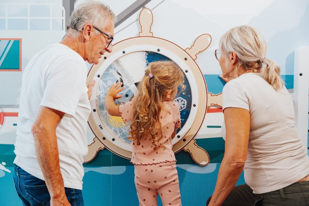 Nyaralás a nagyszülőkkel Linea Mare