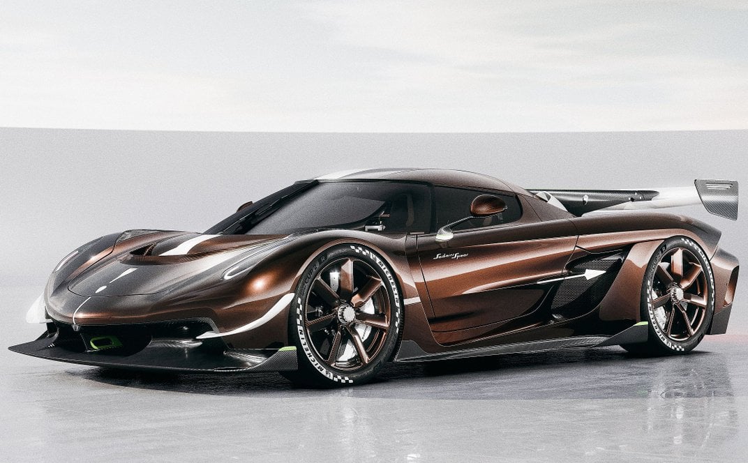 Koenigsegg Sadair l&aacute;ndzs&aacute;ja 2