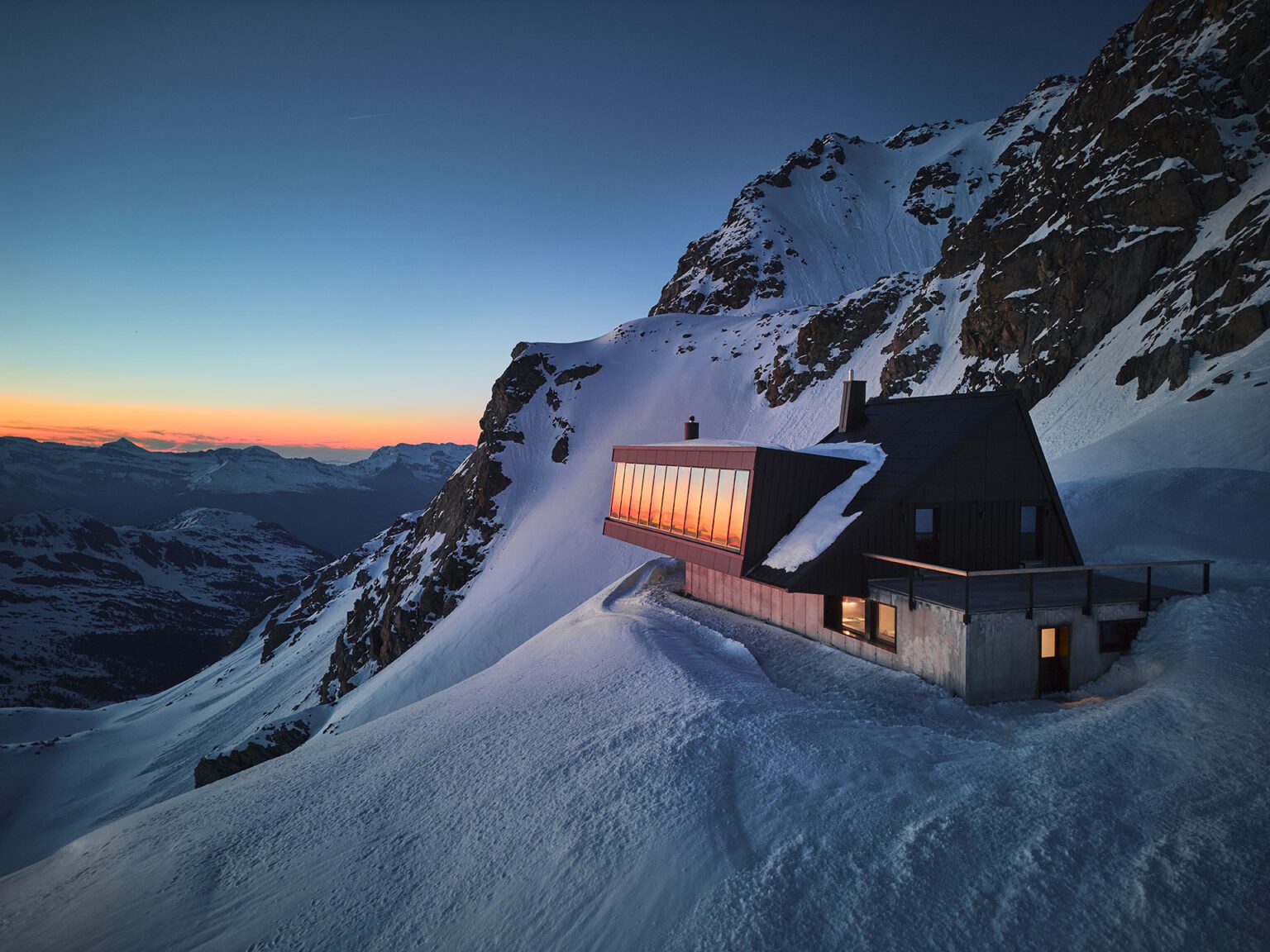 Cabane Tortin Az Off Grid Menedék Titkai Verbier Felett