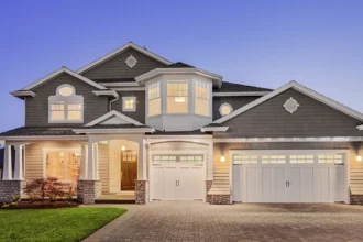 Hyperautomatizálás Prémium Rezidenciákban Egy Panel Az Egész Házhoz